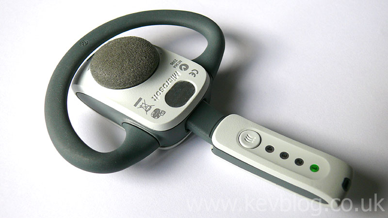 xbox360_wireless_headset_2.jpg